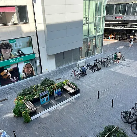 Juljas Lägenhet